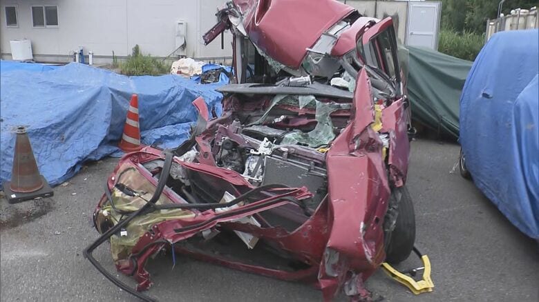 高速を“約8km逆走”しトラックと正面衝突…並走していた人「挙動おかしかった」　逆走車運転の77歳男性重体｜FNNプライムオンライン
