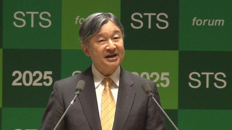 英語でおことばを述べられる天皇陛下