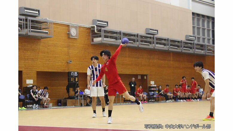 中央大学ハンドボール部・長谷川惣唯選手