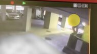 【独自】「そんなことまでして…」柵登りマンションに侵入する者は「置き配」の配達員か その理由とは