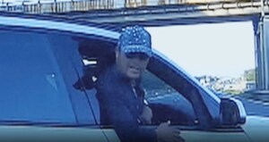 「あおり運転殴打」宮崎被告に懲役2年6カ月執行猶予4年の判決…「軽い判決」の理由を分析