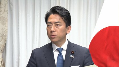 自民党大会で自衛隊員が国歌斉唱　小泉防衛大臣「自衛隊法違反に当たらず」「職務ではなく私人として斉唱」