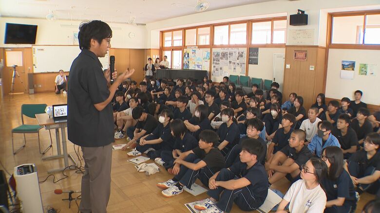 【戦後80年】薄れゆく原爆の悲劇を次世代へ　若手教師たちの命の授業「今日の聞き手は明日の語り手」　教科書を超える「生の声」を求めて被爆者・被爆2世13人から体験を聞き取り証言集を作成　#戦争の記憶｜FNNプライムオンライン