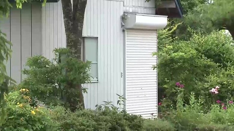 クマに襲われ女性が死亡した地域で新たな被害　小屋の壁に引っかき傷　警察などが周辺警戒　岩手県北上市｜FNNプライムオンライン