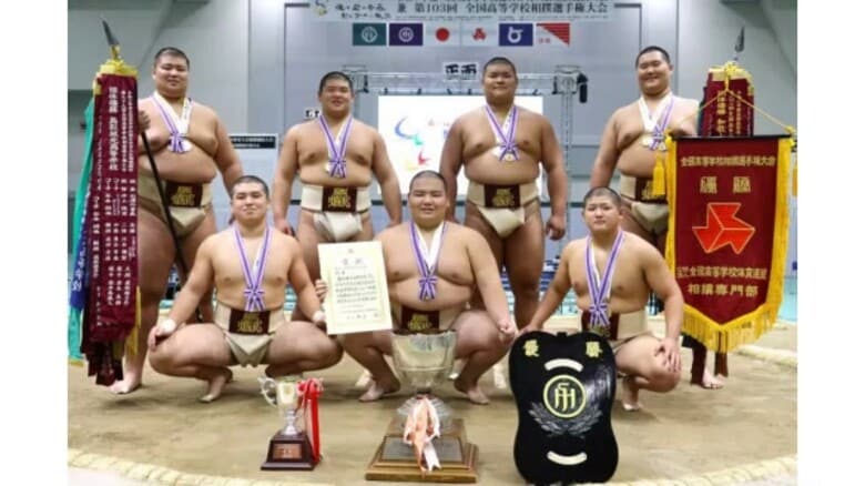 【中国総体2025】相撲・団体で鳥取城北が3年ぶり6度目の優勝　地元開催インターハイで栄冠｜FNNプライムオンライン