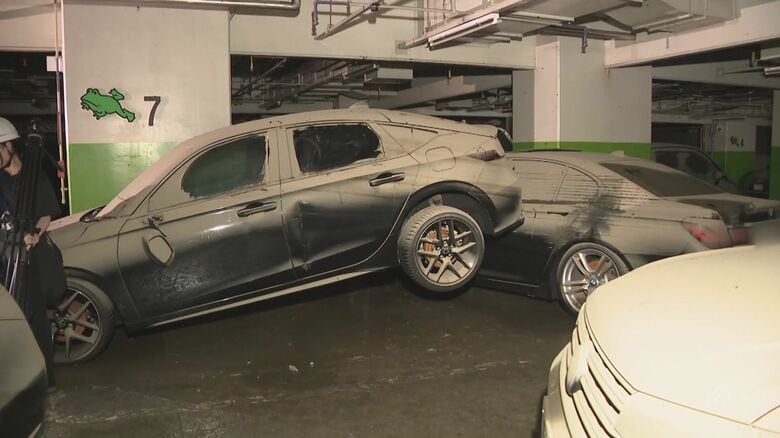 建設中のバスターミナルからも浸水か…記録的大雨で車274台が水没した地下駐車場 車や歩行者の出入口14カ所からも浸水｜FNNプライムオンライン