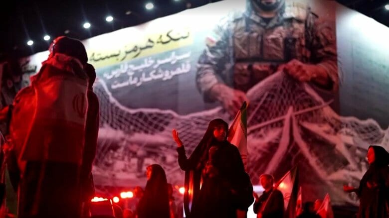 イランがアメリカに“新たな提案”　ホルムズ海峡の開放とアメリカの海上封鎖に焦点　双方に依然隔たり｜FNNプライムオンライン