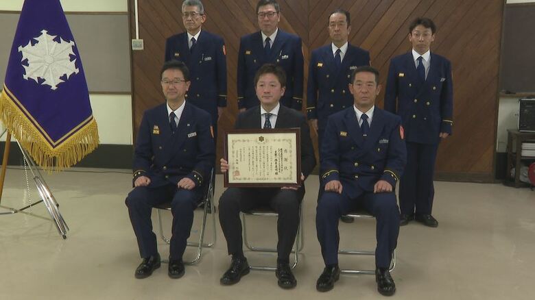 感謝状を贈られたSAM石芝・塩原晃明支配人