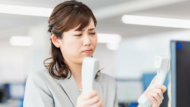電話番などを押し付けるケースも（画像はイメージ）