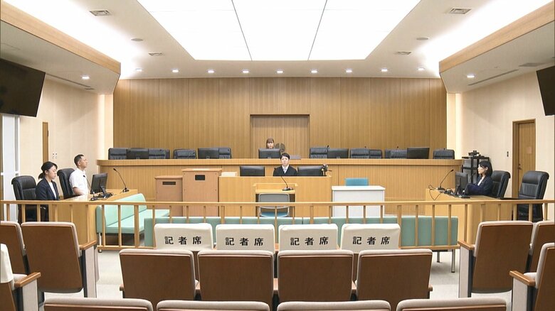 初公判の法廷内（2024年8月）