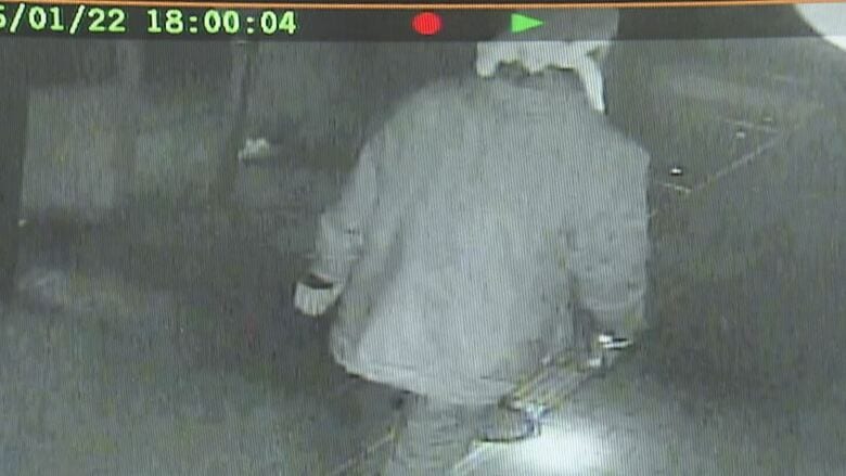 長野市役所近くの店舗の防犯カメラ
