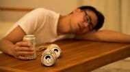 まずは「環境」と「生活リズム」の見直し!常に睡眠不足の50代会社員がお酒に頼らずに眠りにつく方法