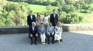 天皇皇后両陛下がベルギー国王一家と夕食　王女など家族ぐるみで交流　22日に首都ブリュッセルの王宮に移動