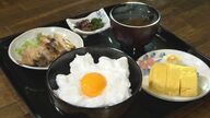 卵の旨み爆発！黄身とメレンゲで作る進化系卵かけご飯に長蛇の列 鈴鹿の養鶏農家の卵カフェ