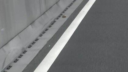 バイクを運転していたとみられる男が出頭　後部座席から転落した女性が後続車にひかれ死亡　東京・勝どき