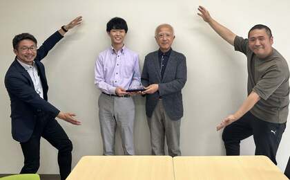 革新的技術の誕生!若手と熟練が挑んだフロント・リア組み換え自由レンズ開発の全貌