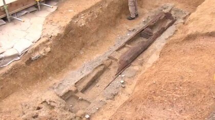 古墳から奇跡「木製の棺」 類を見ない保存状態 埋葬された人物は… 国内最大円形古墳「富雄丸山古墳」から出土