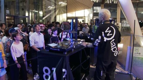 いつもの街並みを包む音楽・テクノロジー・アート　高輪ゲートウェイシティで開催の「NU  Festival」　日常空間で非日常体験
