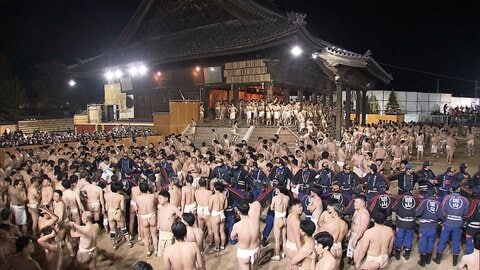 「人が倒れている」“宝木”投下15分後に情報入る…500年以上の歴史ある「裸祭り」で男性3人意識不明の重体　岡山