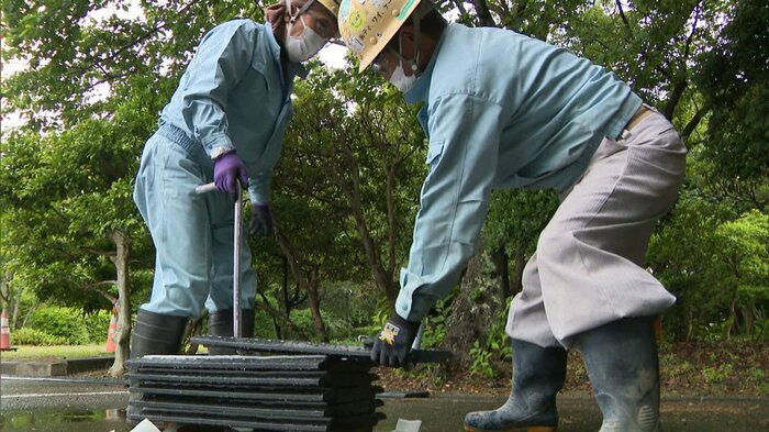 クリアランス物を加工した「ふた」を設置