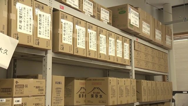 支援物資が届くまで　3日分の食料・水・毛布を備蓄