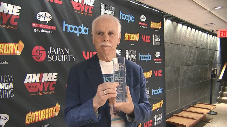 「今後MANGAはますます読まれる」とショットさん