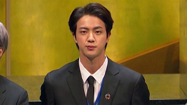入隊日が決まったBTSのJINさん