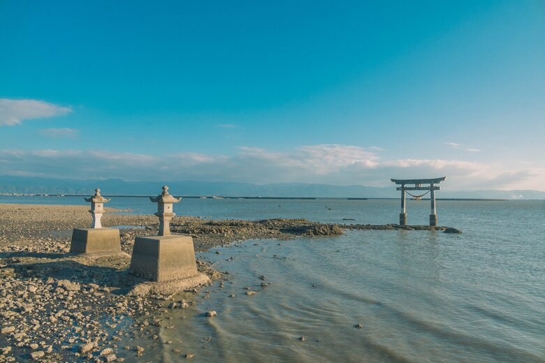 永尾剱神社永尾剱（えいのおつるぎ）神社 （宇城市・2023年11月撮影）