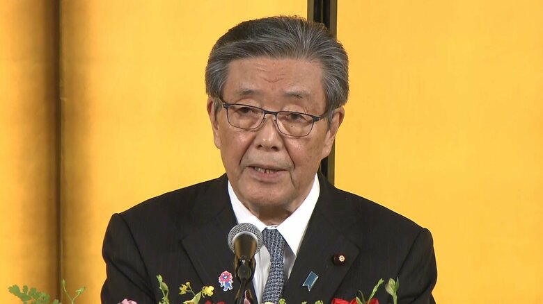 会長を務めた生団連の会合には各界の大物の姿が