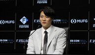 【日本ハム】山崎福也、サチトラバッテリーとして共に戦った伏見寅威の移籍に複雑な胸中「まだまだ一緒に組みたかった」―現状維持で契約更改
