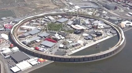 【速報】解体工事すすむ大阪・関西万博の「海外パビリオン」で作業員が資材に足はさまれる事故