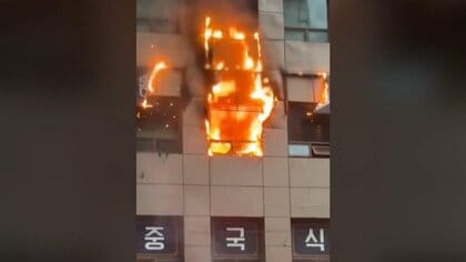 韓国・ソウルの人気観光地・明洞近くの宿泊施設で火災　日本人母娘が搬送　50代母親は意識不明の重体