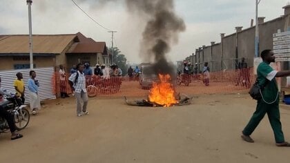 エボラ感染者2000人超、死者754人　医療従事者は給料未払いに怒りストライキ　ベッド燃やし病院入り口封鎖　コンゴ民主共和国