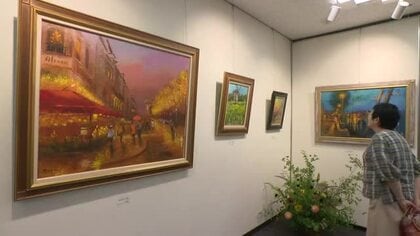 光の表現を追求 パリの風景を描く黒部市出身の画家、二口正和さんの作品展が富山市で開催