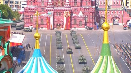 ロシア軍事パレードに戦車隊列が異例の不参加　装備の前線投入などが影響か
