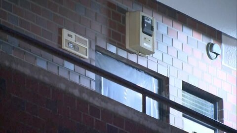 頭から流血のネパール人女性が死亡　服に血がついた男性が警察署訪れ…男性から事情聴く　埼玉・鴻巣市