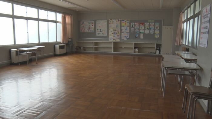 避難所が移動した後の学校