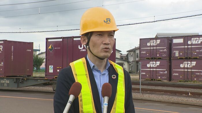 ファミリーマート広報部 吉澤智さん