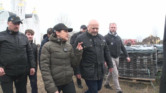 ウクライナ・ベネディクトワ検事総長とICCカーン主任検察官