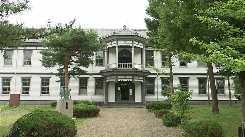 安積歴史博物館（旧福島県尋常中学校　本館）