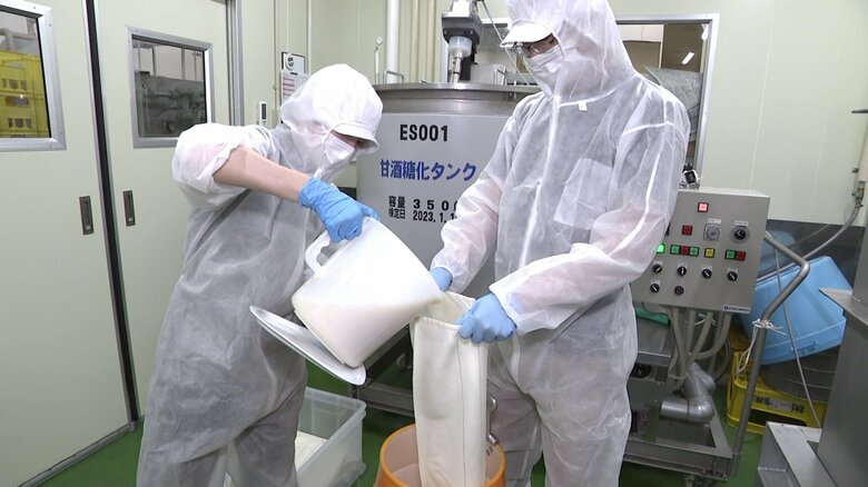 秋田・大仙市の酒造会社での製造の様子