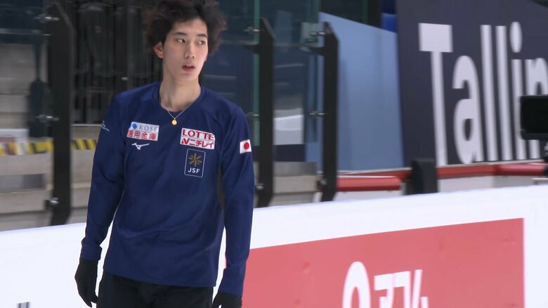 四大陸選手権で練習をする三宅星南