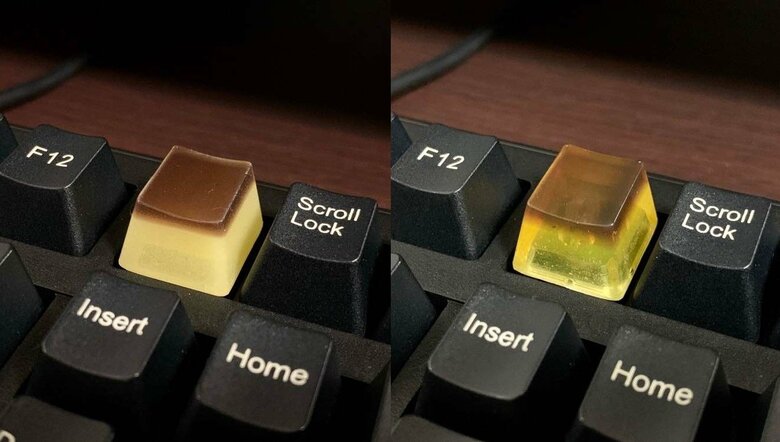 左：「"プリン"トスクリーン キーキャップ」右：「"プリン"トスクリーン キーキャップ（クリアタイプ）」