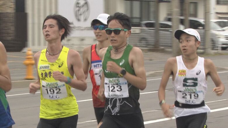 函館マラソンを走る作田将希選手