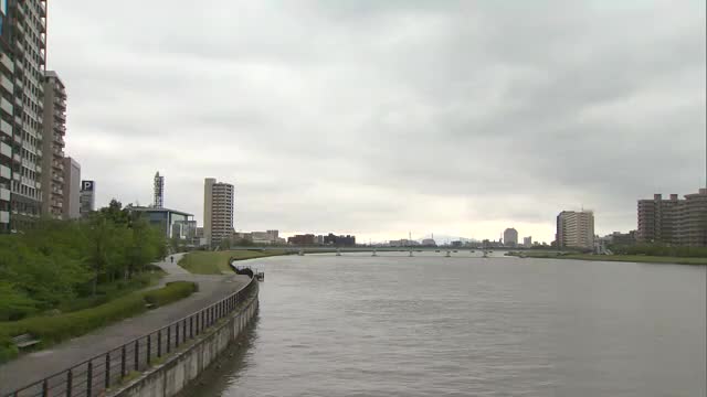 新潟県内各地で曇り空広がる　気温も低下して最高気温は15℃前後に　30日は天気回復で気温も上がる見込み