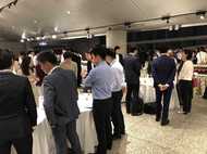 サッカー婚活・街コン・異業種交流会…生命保険会社が婚活に注力する理由とは?