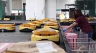 これがロボ仕分けの実力 自分で考え走行 効果は? ギリシャ