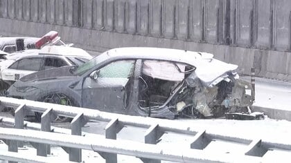 ランボルギーニ“ひき逃げ”容疑で中国籍の男逮捕…パトカーにスタッドレス未着用で突っ込み警察官2人重傷「病院に向かうため立ち去った」助手席でケガの女性も放置