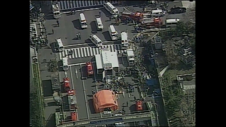【地下鉄サリン事件から30年】猛毒のサリンで14人死亡・6300人以上負傷　霞ケ関駅で慰霊式　高橋シズヱさん「長い30年だった…」｜FNNプライムオンライン