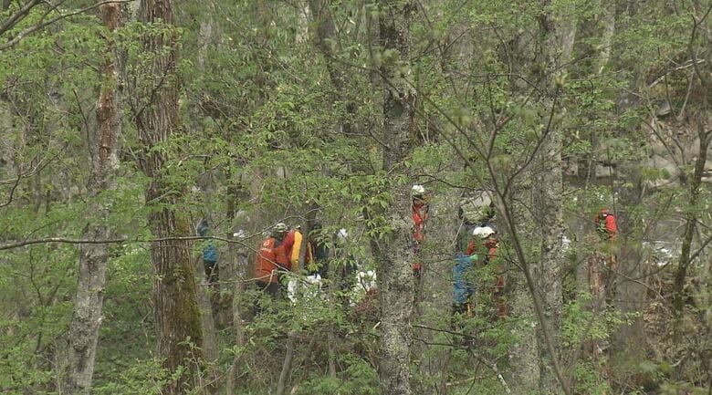 1人が流されそうに、1人が助けに…山菜取りの男性2人死亡　川は増水「ヤバい」と思ったが　「中止すれば」同行した友人が悔やむ　｜FNNプライムオンライン